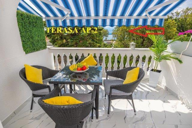 Villa Lara Klenovica Bagian luar foto